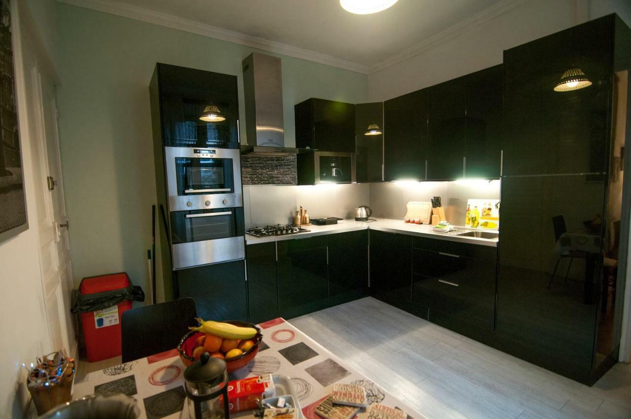 Appartements Ria Sirach Eksteriør bilde